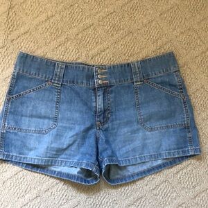 OLD NAVY | Y2K 00s Ultra Low Waist Denim Shorts